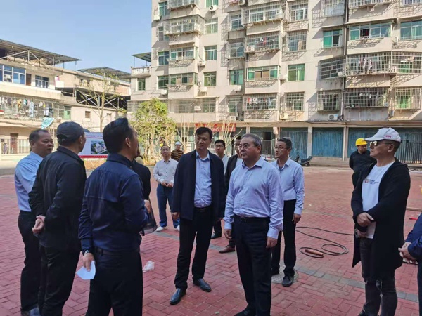 1605749347595889.jpg 南昌市人大常委會副主任羅劍云.jpg