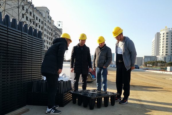 1609496114919298.jpg 南昌市政建設黨委副書記總經(jīng)理王海龍到洛陽東路綜合改造工程指導工作600400P6.jpg