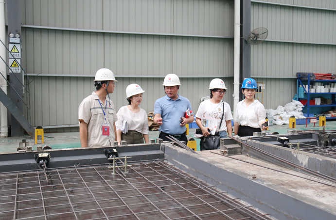 1626137412892665.jpg 江西外語外貿(mào)陳大勝光臨市政遠大調(diào)研裝配式建筑6911.jpg