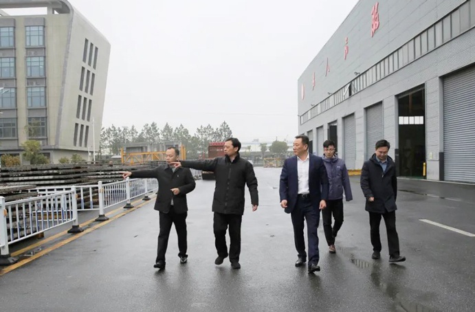 市政公用集團黨委副書記、總經(jīng)理萬義輝到市政遠(yuǎn)大公司調(diào)研指導(dǎo)