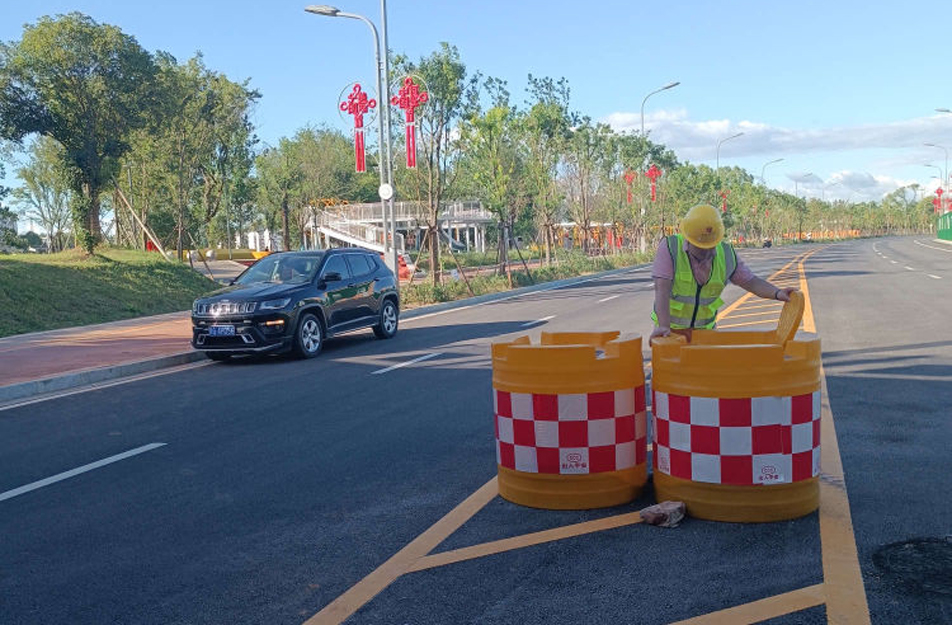 南昌市政建設(shè)集團(tuán)開展占道施工安全專項(xiàng)整治行動(dòng) 南昌市政建設(shè)集團(tuán)開展占道施工安全專項(xiàng)整治行動(dòng)